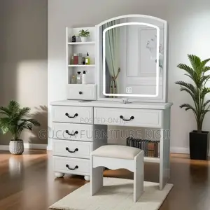 Dresser; Modern Lighted Home Dressing Table