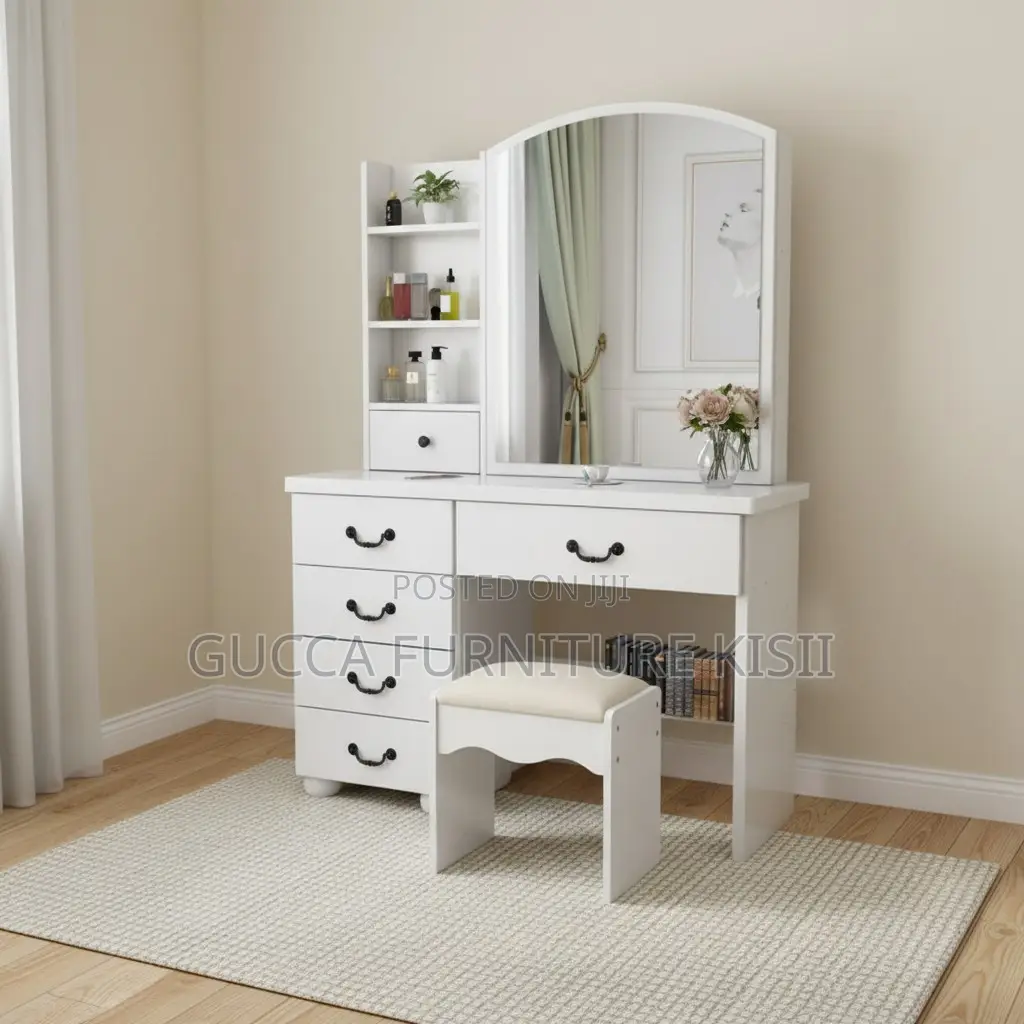 Dresser; Modern Lighted Home Dressing Table