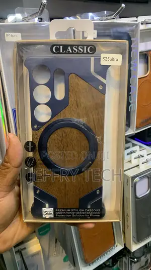 Generic Metal and Wood Case Designed for the Samsung Galaxy S24 Ultra