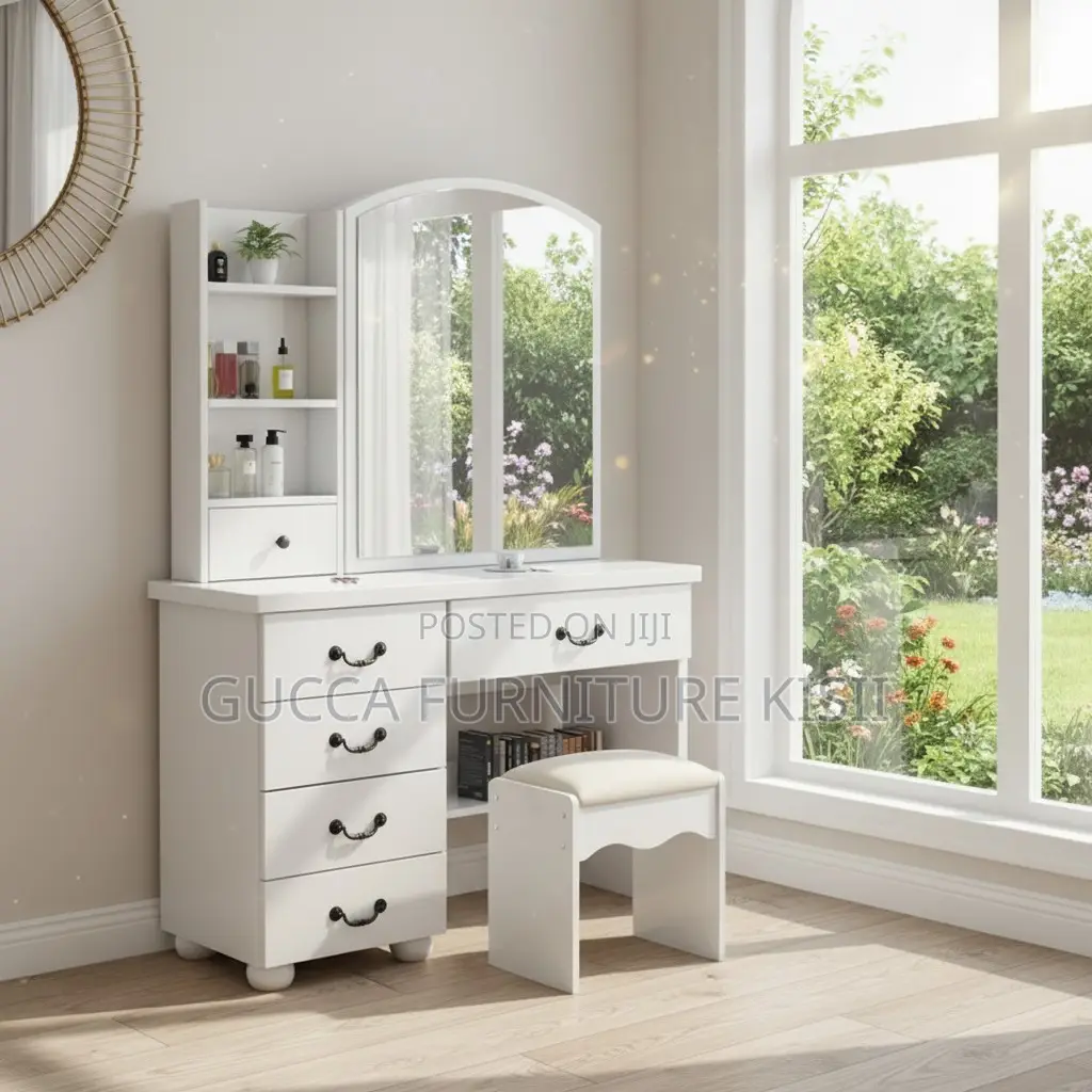 Dresser; Modern Lighted Home Dressing Table