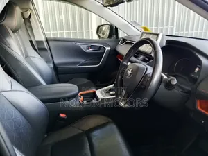 Toyota RAV4 2019 Black