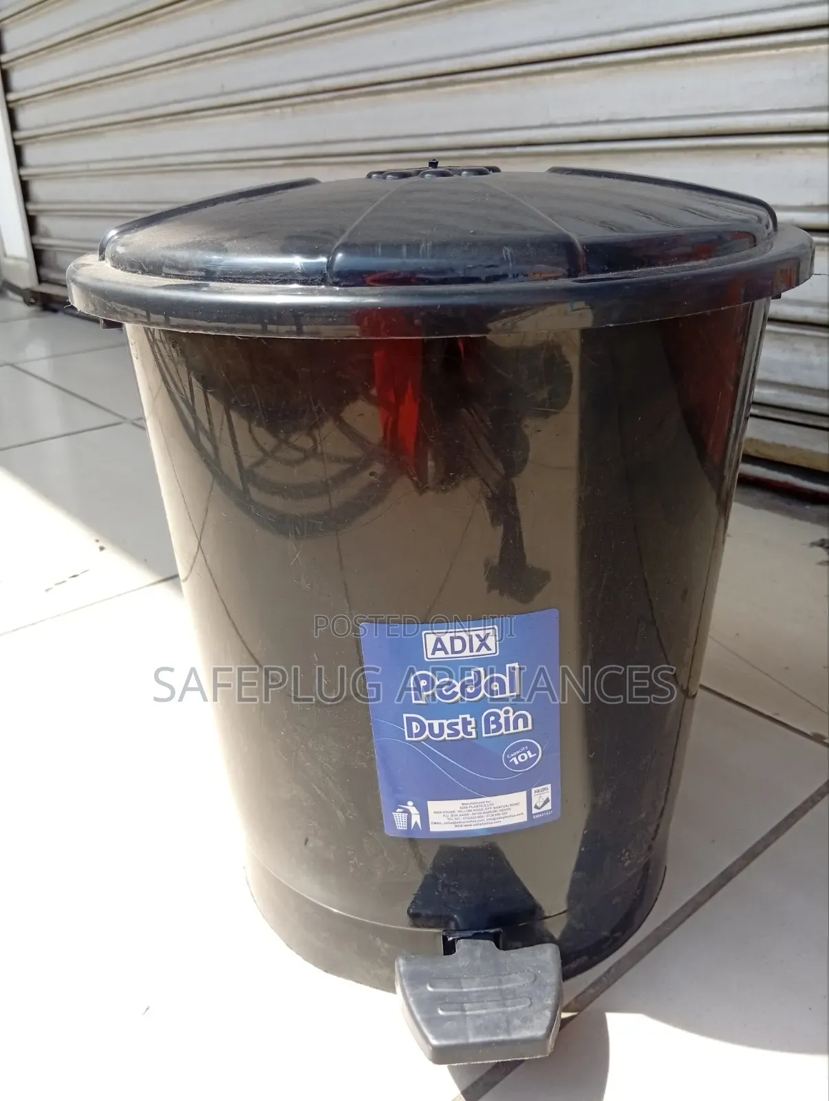 10-Litre Pedal Dustbin – Compact Hands-Free Kitchen Bathroom Bin