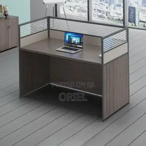 1-Way Office Workstation : Staff Working Desk