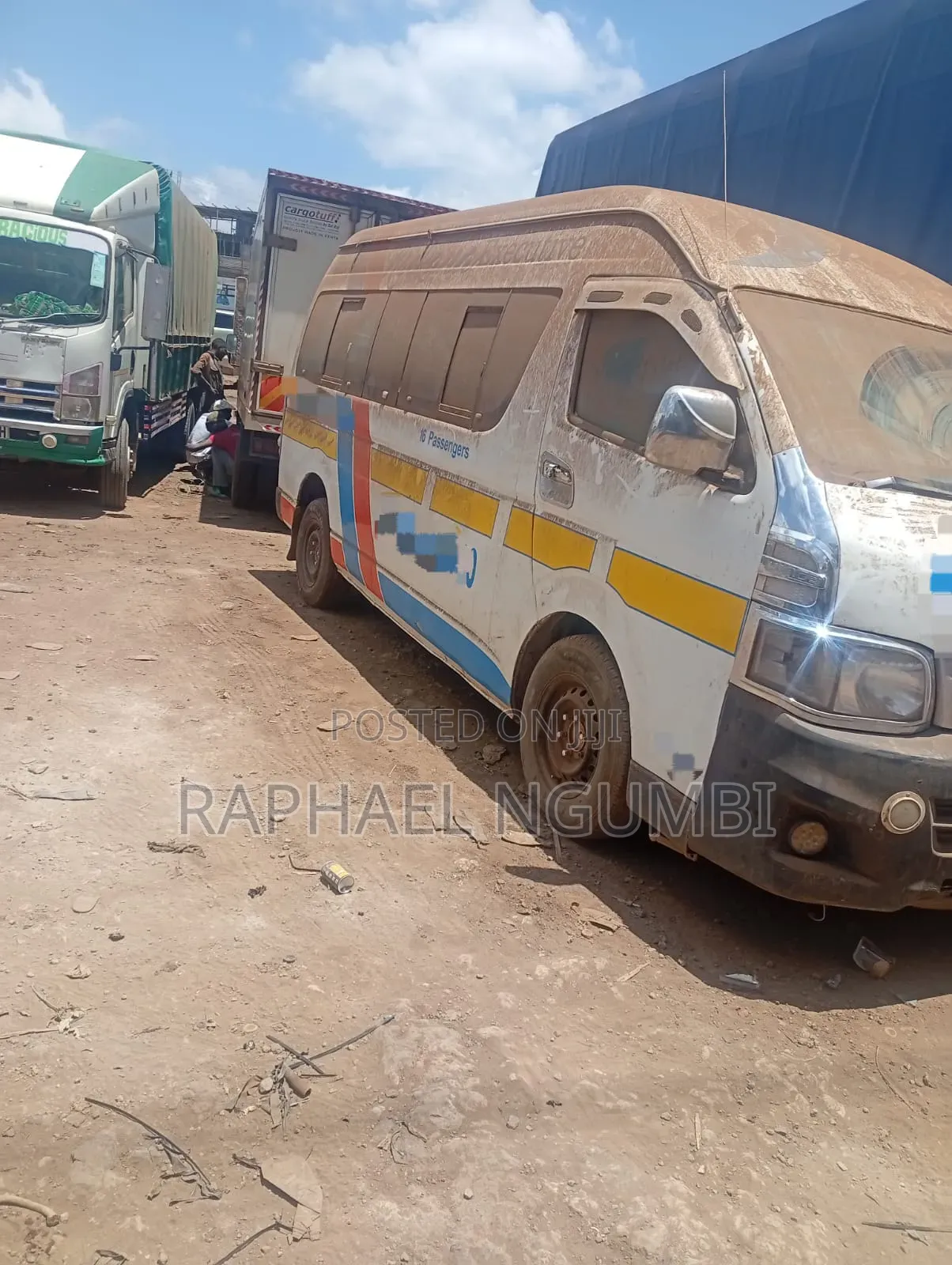 Toyota HiAce 2012 White
