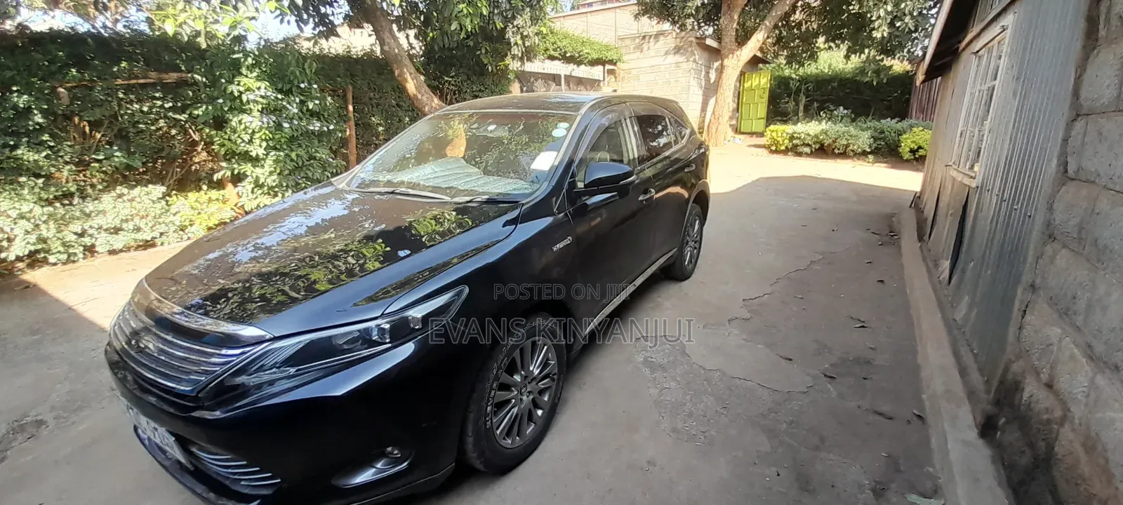 Toyota Harrier 2.5 Hybrid 4WD 2014 Black