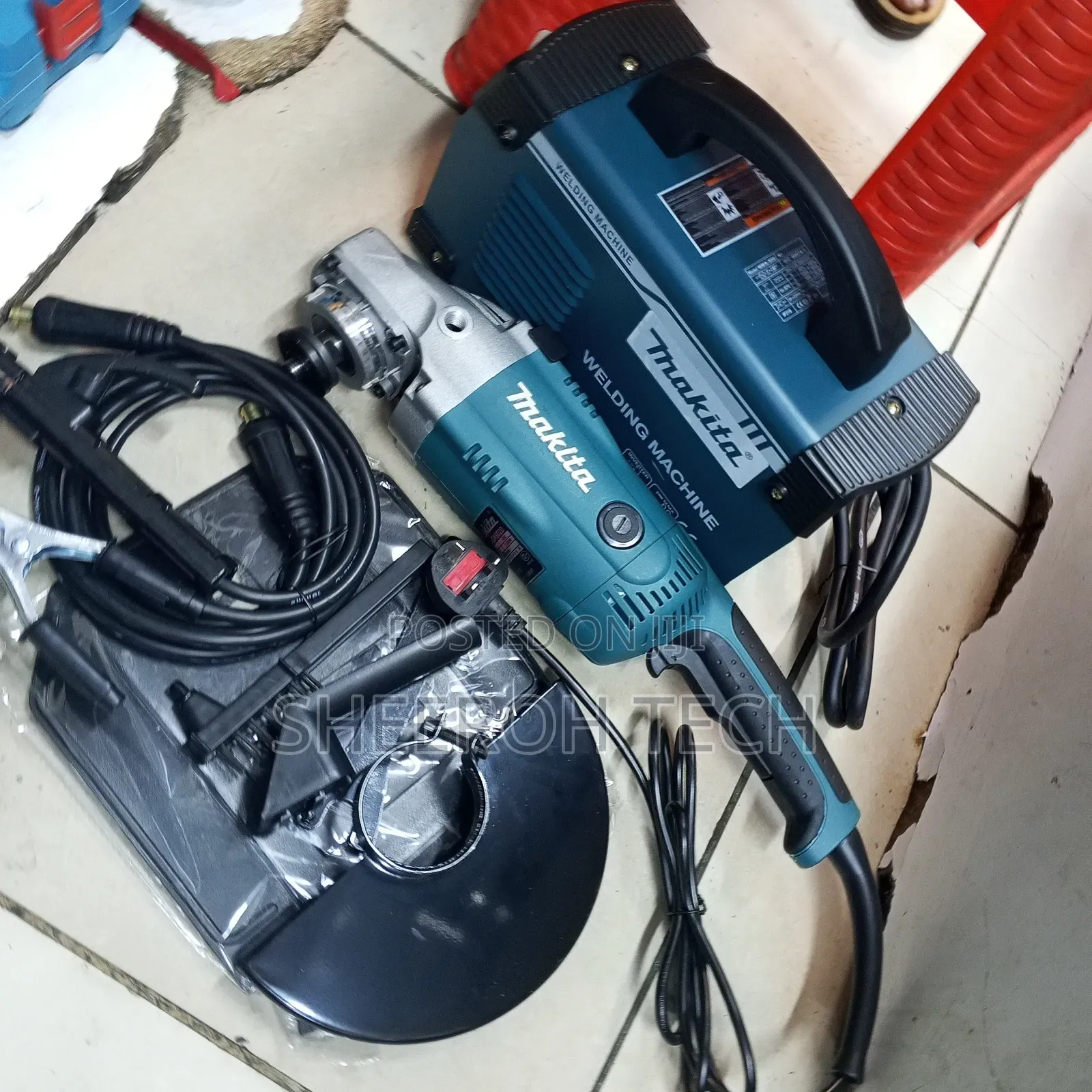 Makita Welding Machine 500a+Makita Grinder 9"