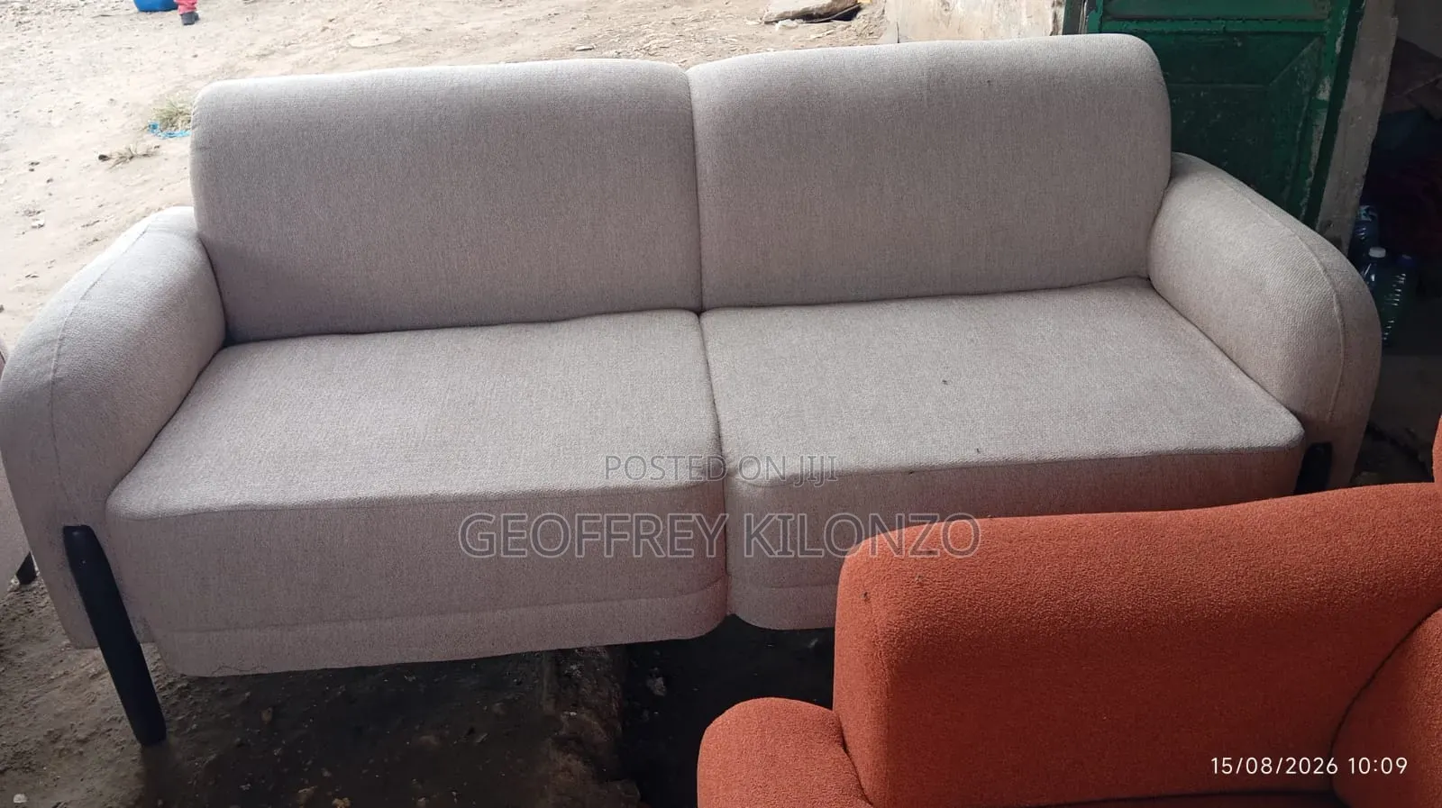 Elegant Luxury 5- Seater Sofa Cream