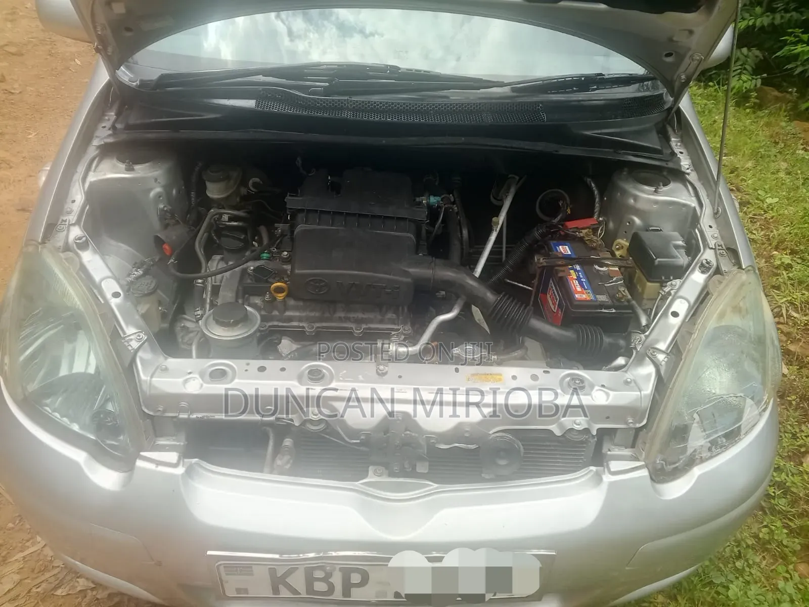Toyota Vitz 2005 Gray