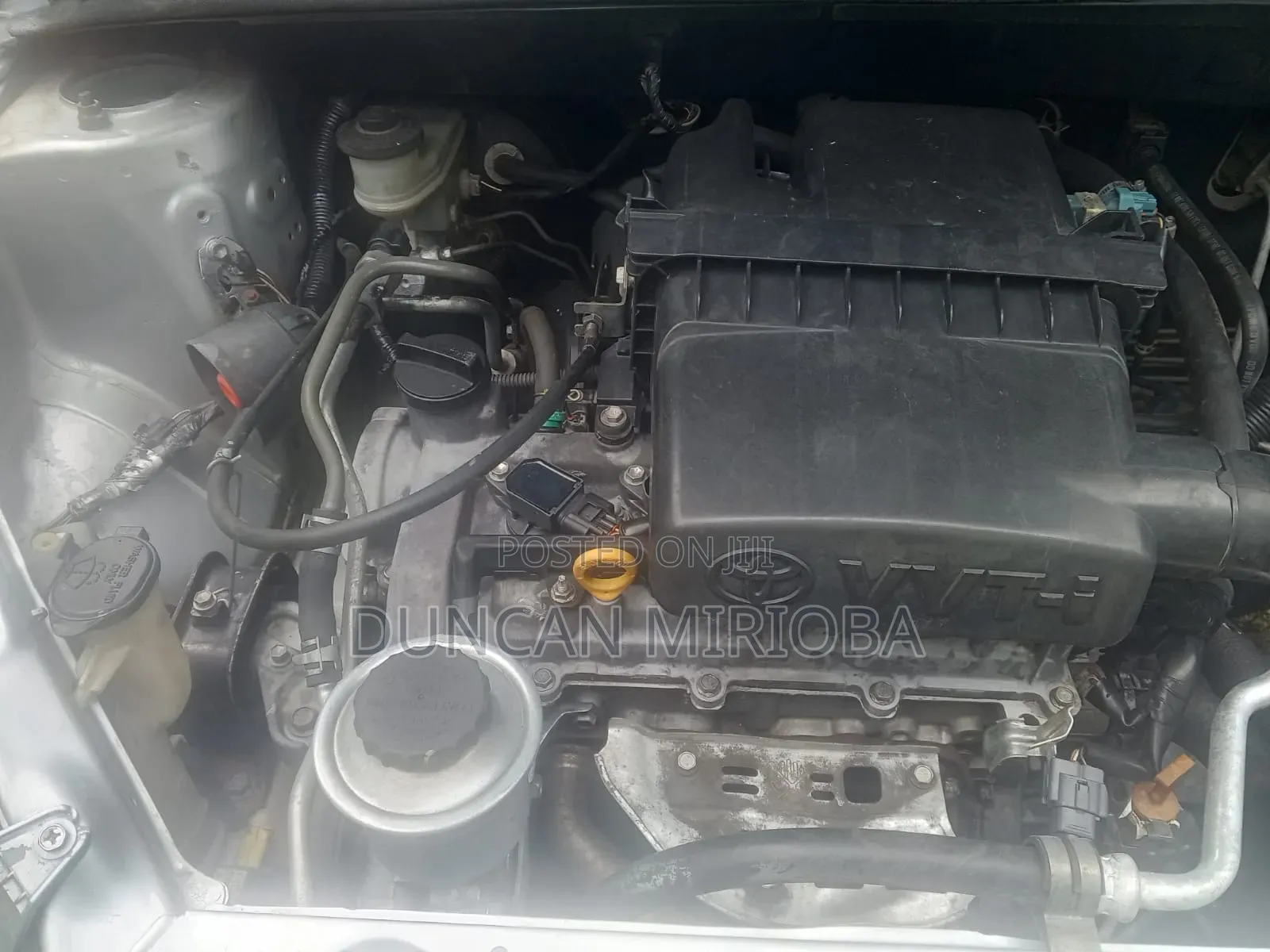 Toyota Vitz 2005 Gray