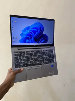 Laptop HP ZBook 14 16GB Intel Core i7 SSD 256GB