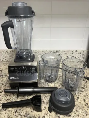 Vitamix Professional Series VM0103 Blender.
