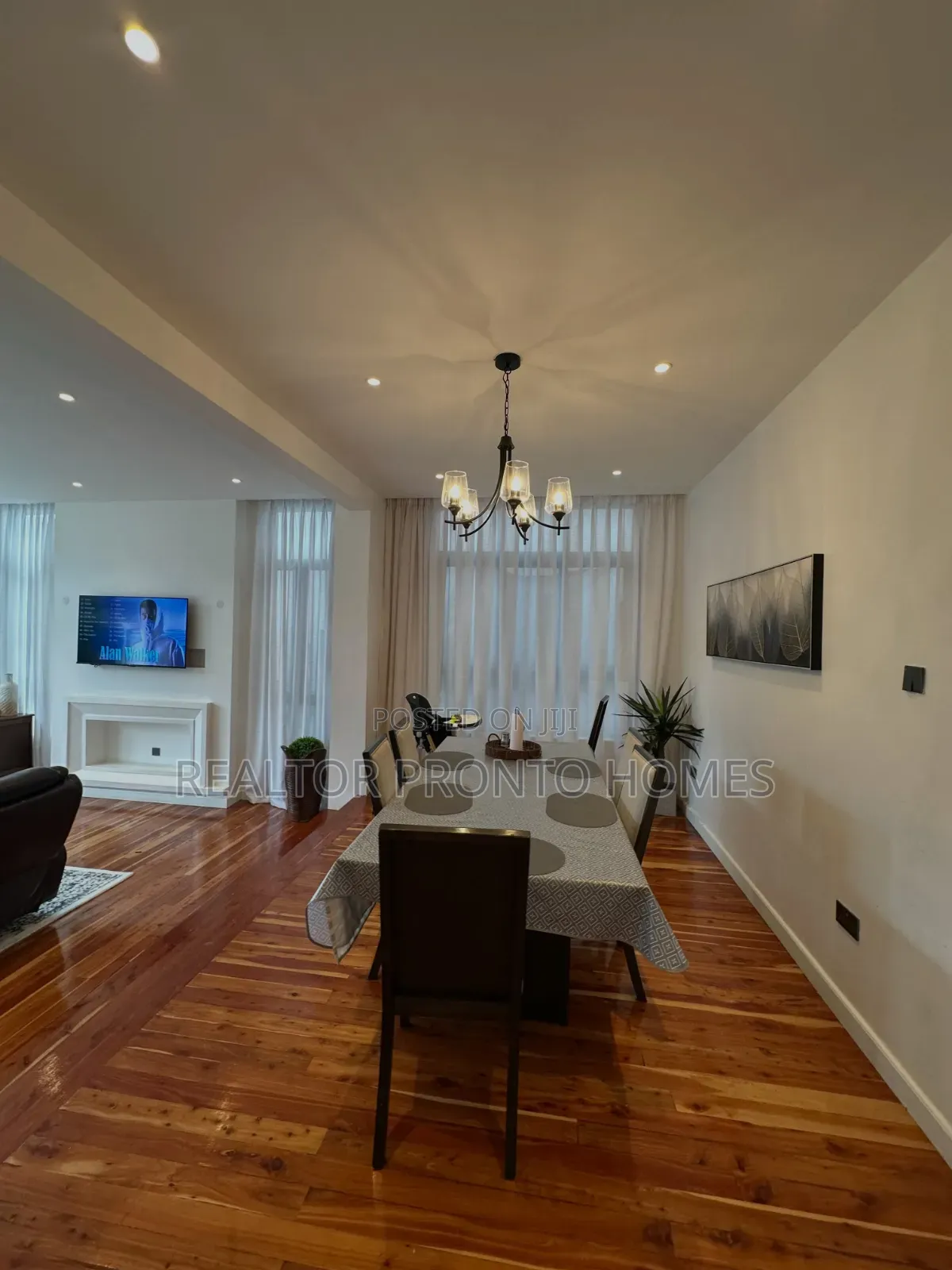 5bdrm Villa in Kerarapon for sale