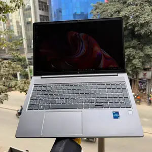 Laptop HP ZBook Firefly G8 32GB Intel Core i7 SSD 512GB
