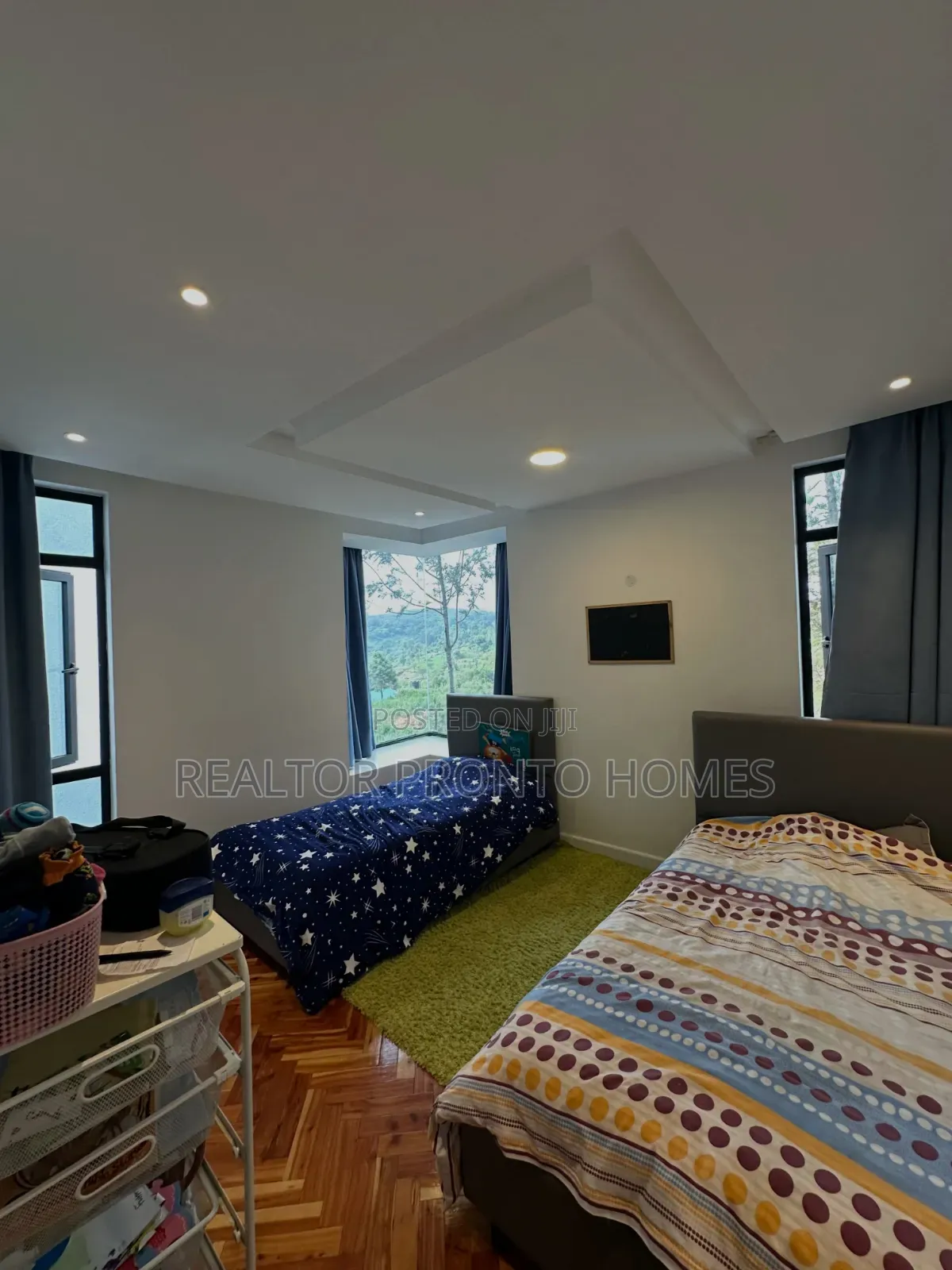 5bdrm Villa in Kerarapon for sale