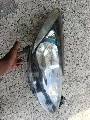 Mazda Demio 2008 - 2012 Headlight
