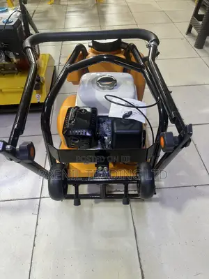 Plate Compactor