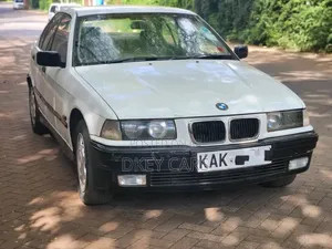 BMW 316i 2005 White