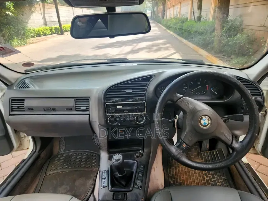 BMW 316i 2005 White