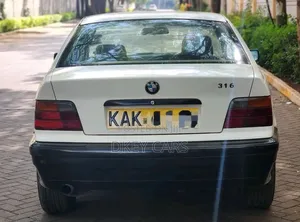 BMW 316i 2005 White
