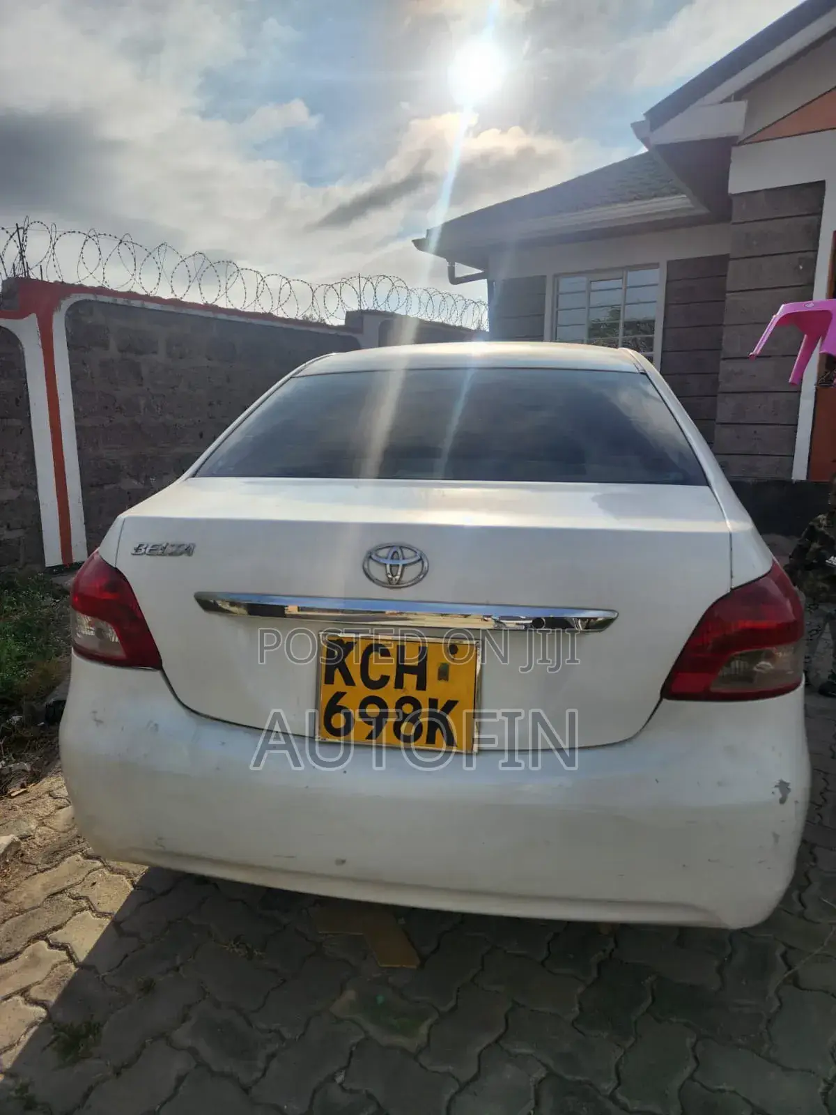 Toyota Belta 2009 Silver