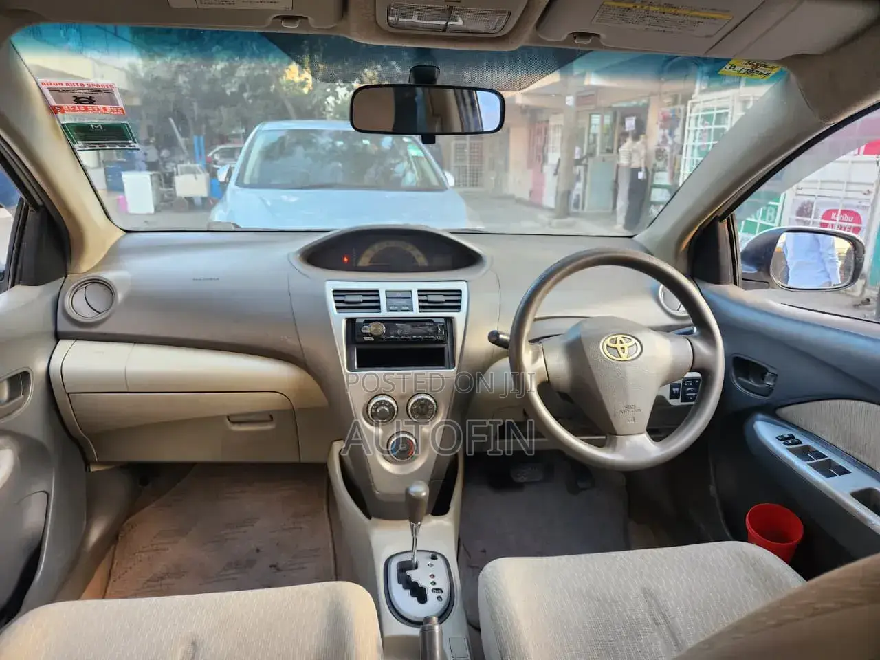 Toyota Belta 2009 Silver