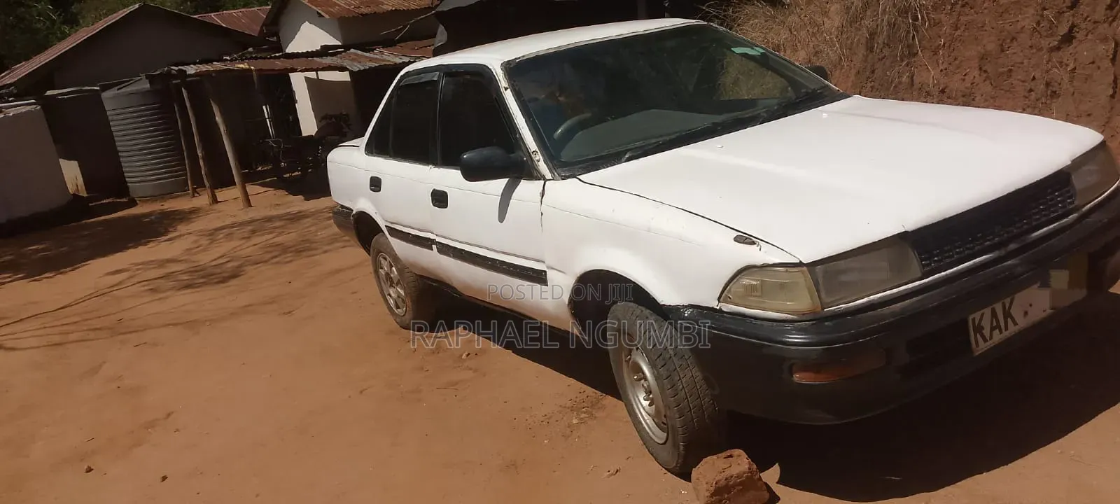 Toyota Corolla 1994 White
