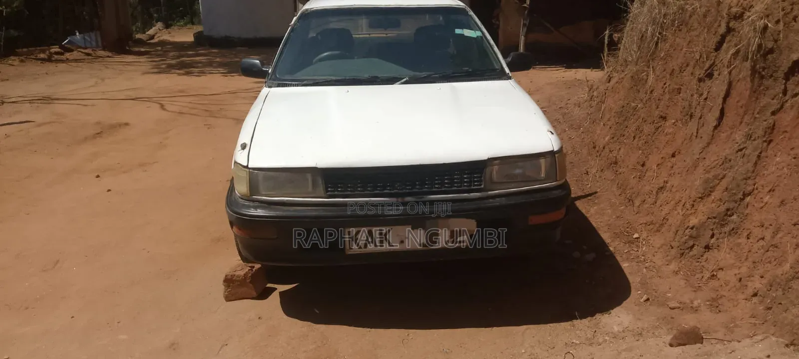 Toyota Corolla 1994 White