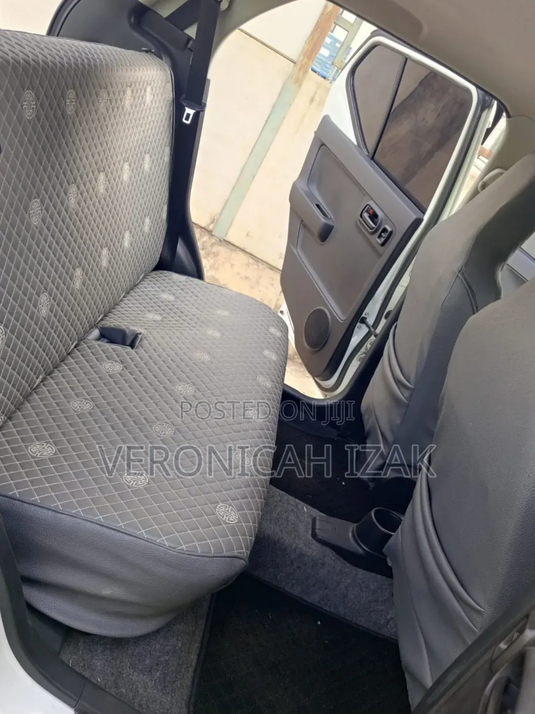 Suzuki Alto 2018 White