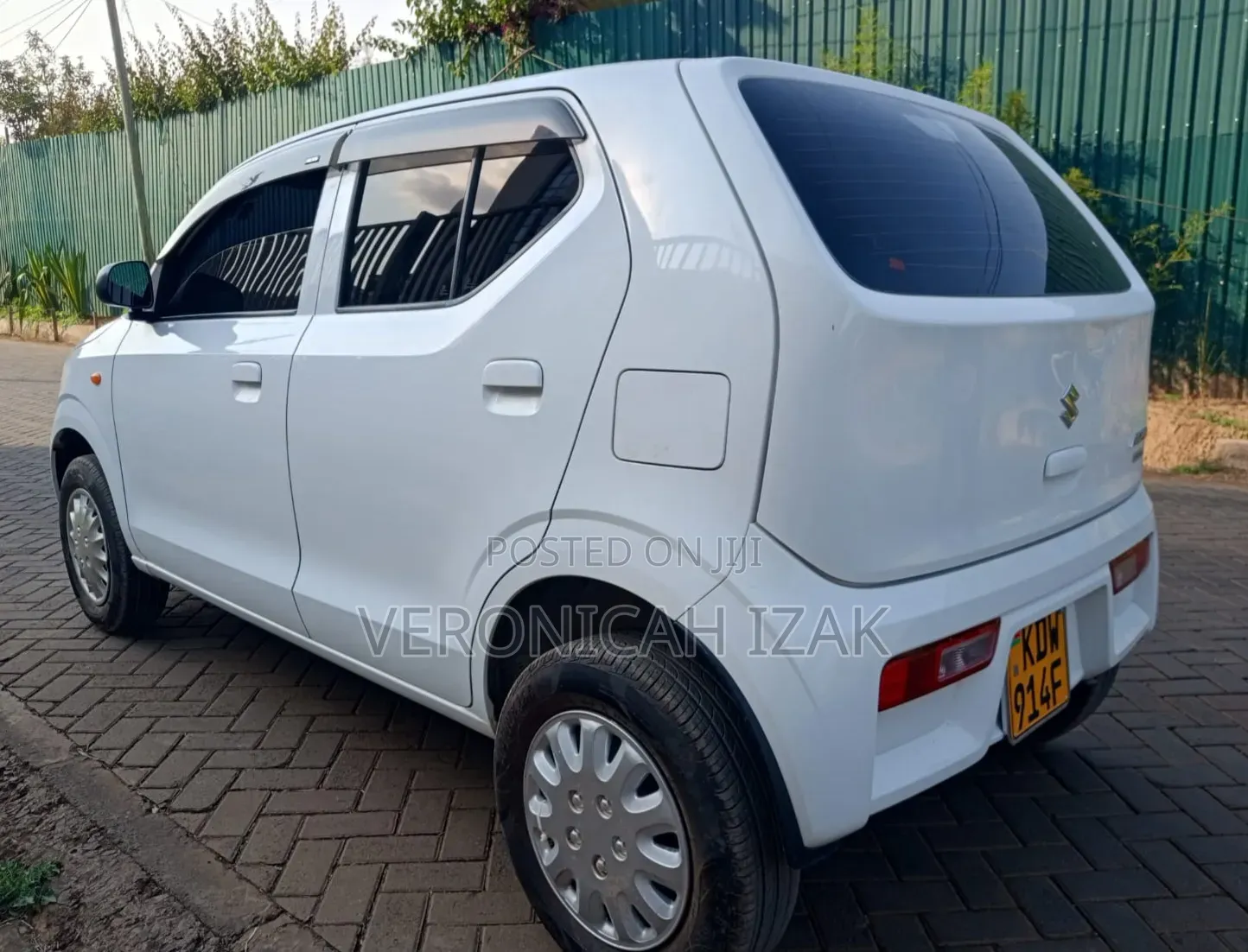 Suzuki Alto 2018 White
