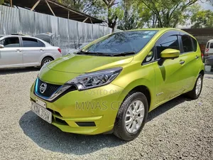Nissan Note 1.2 Hybrid NISMO 2019 Green