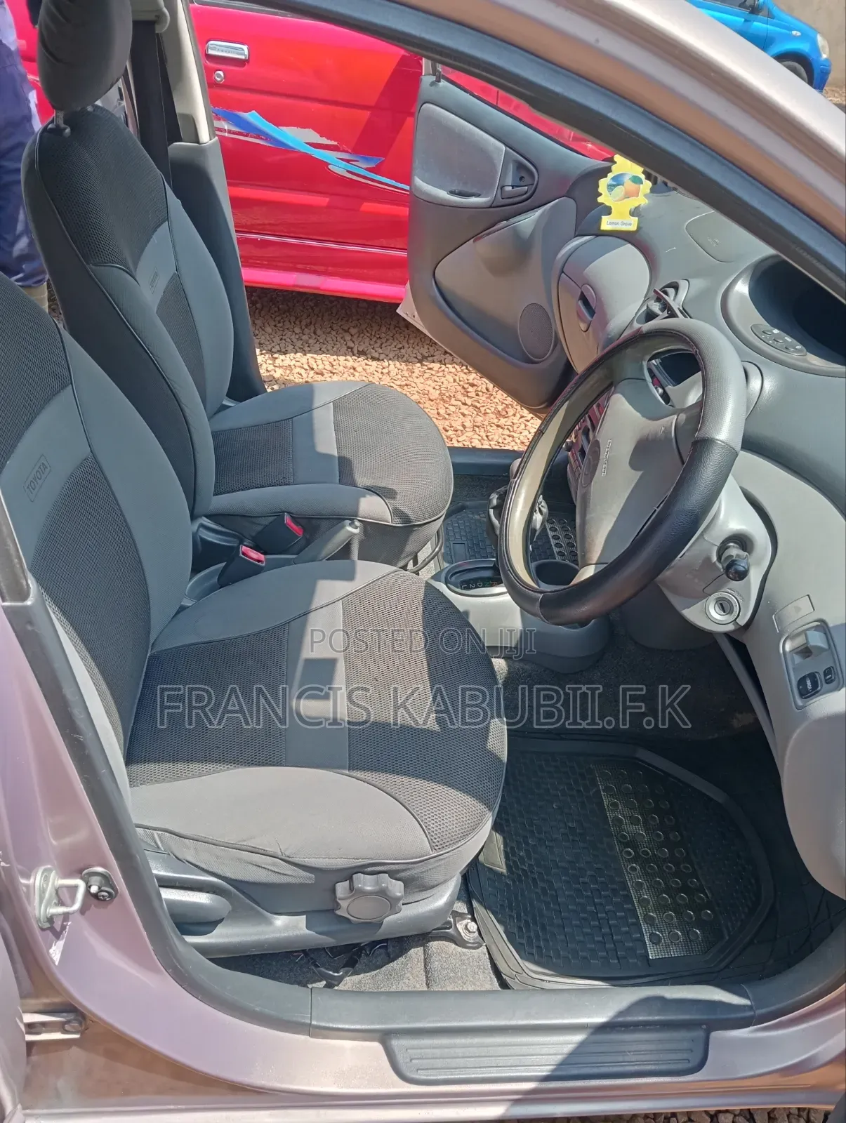 Toyota Vitz 1.0 FWD 5dr 2003 Pink