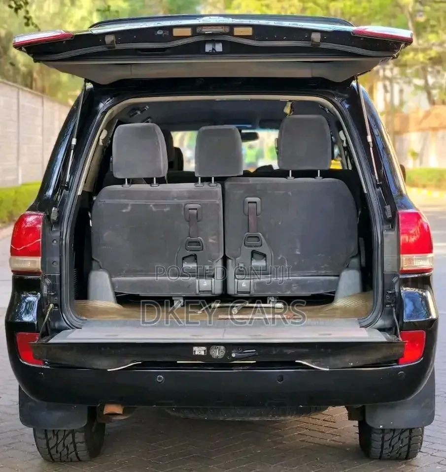 Toyota Land Cruiser 2008 Black
