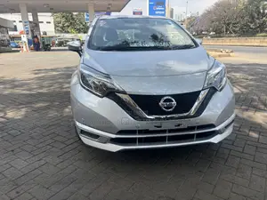 Nissan Note 2019 Silver