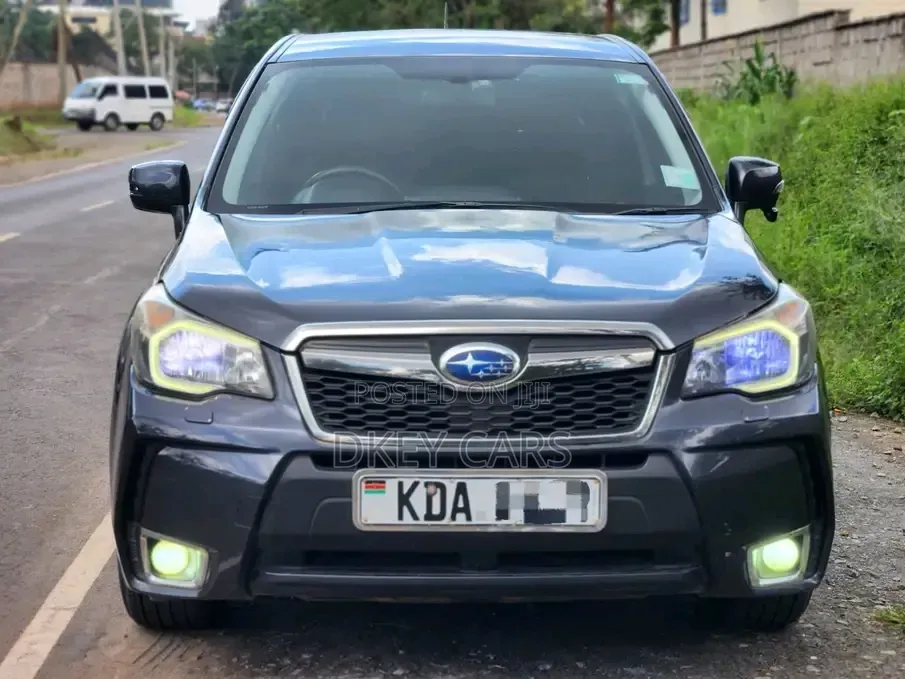 Subaru Forester 2014 Gray