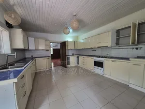 4bdrm House in Muthaiga for rent