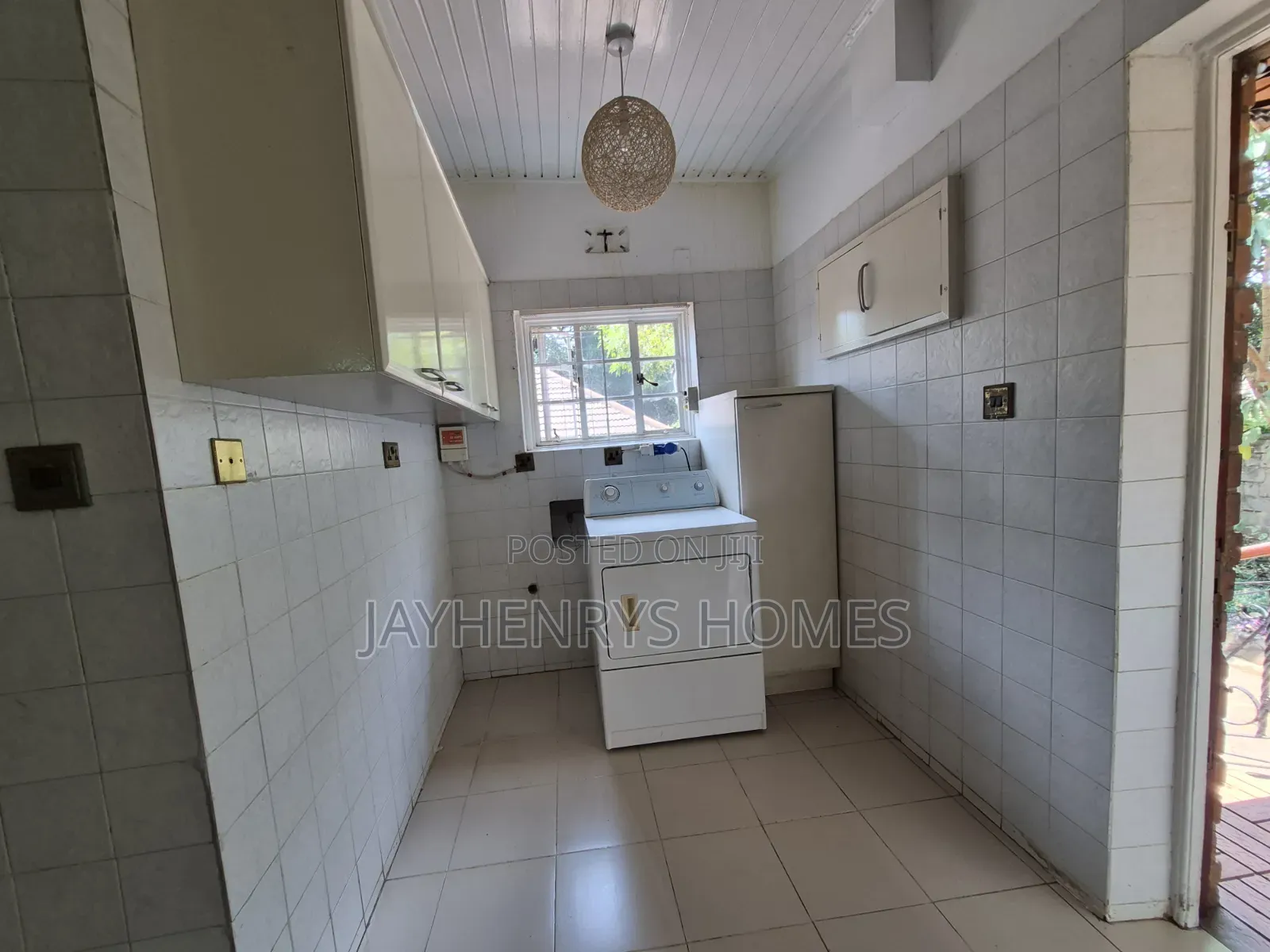 4bdrm House in Muthaiga for rent