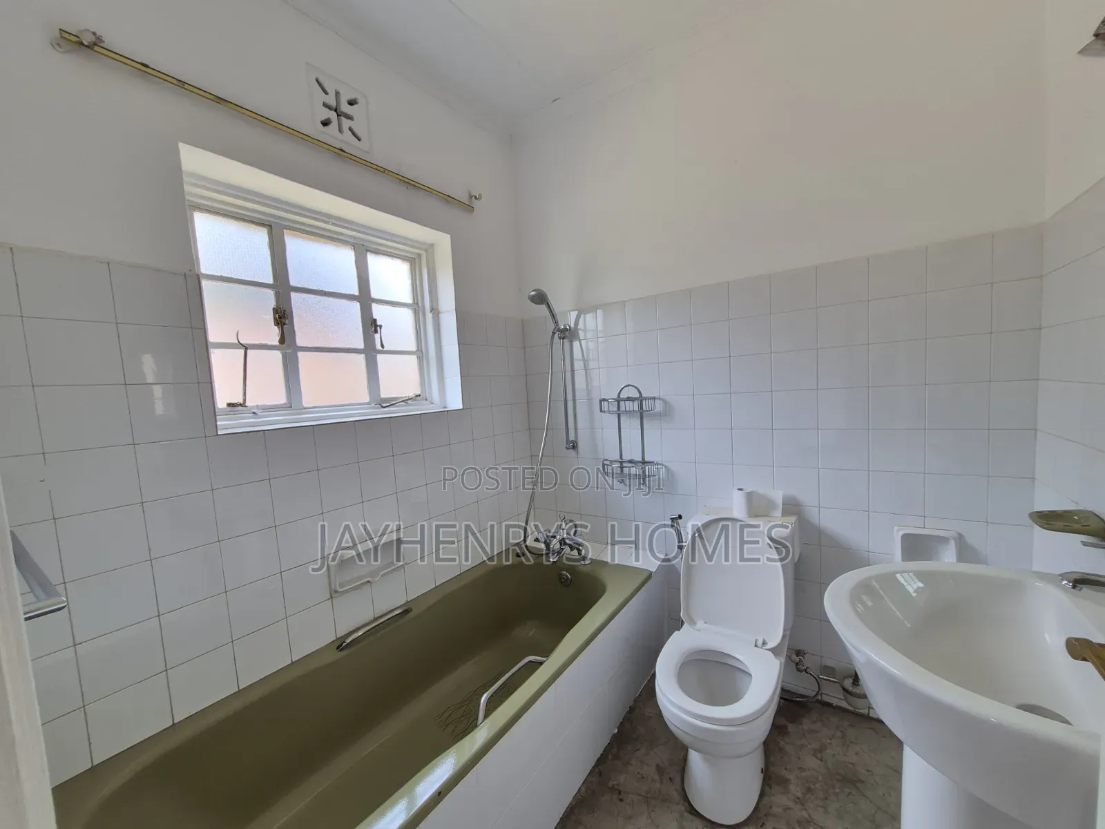 4bdrm House in Muthaiga for rent