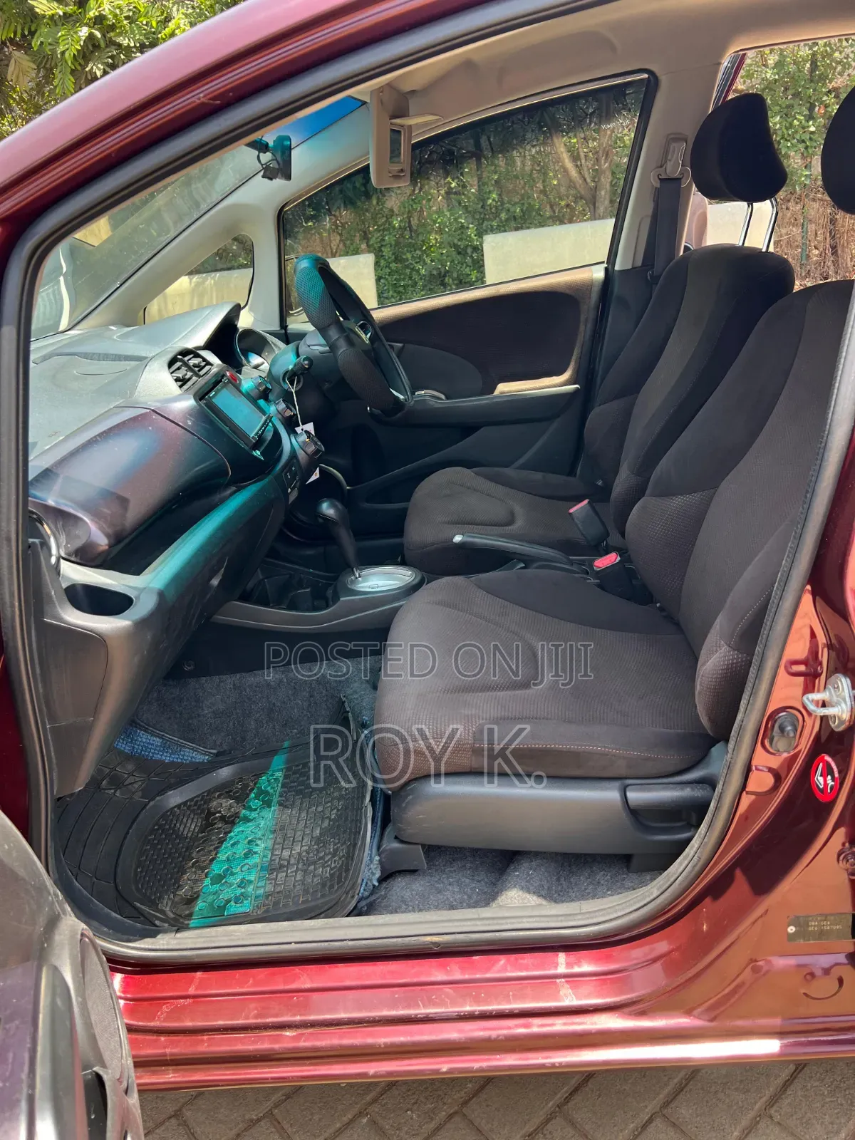 Honda Fit Automatic 2011 Maroon
