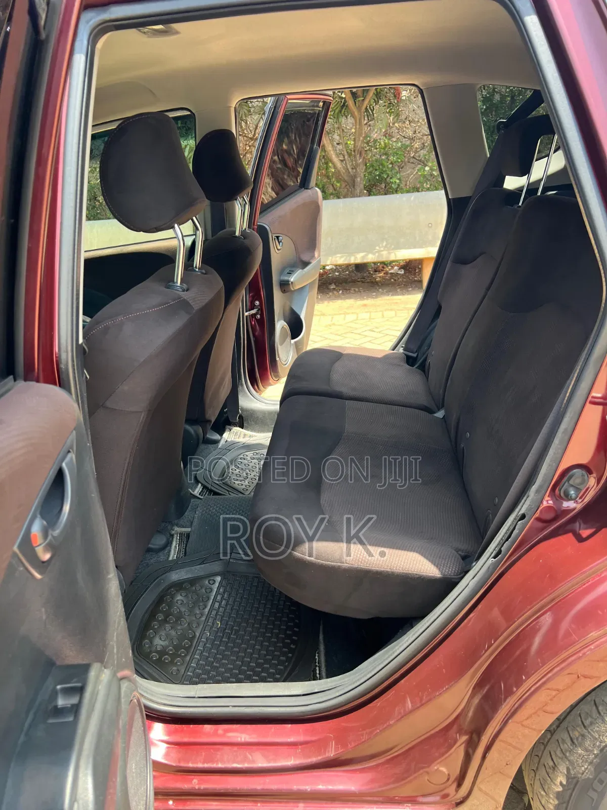 Honda Fit Automatic 2011 Maroon