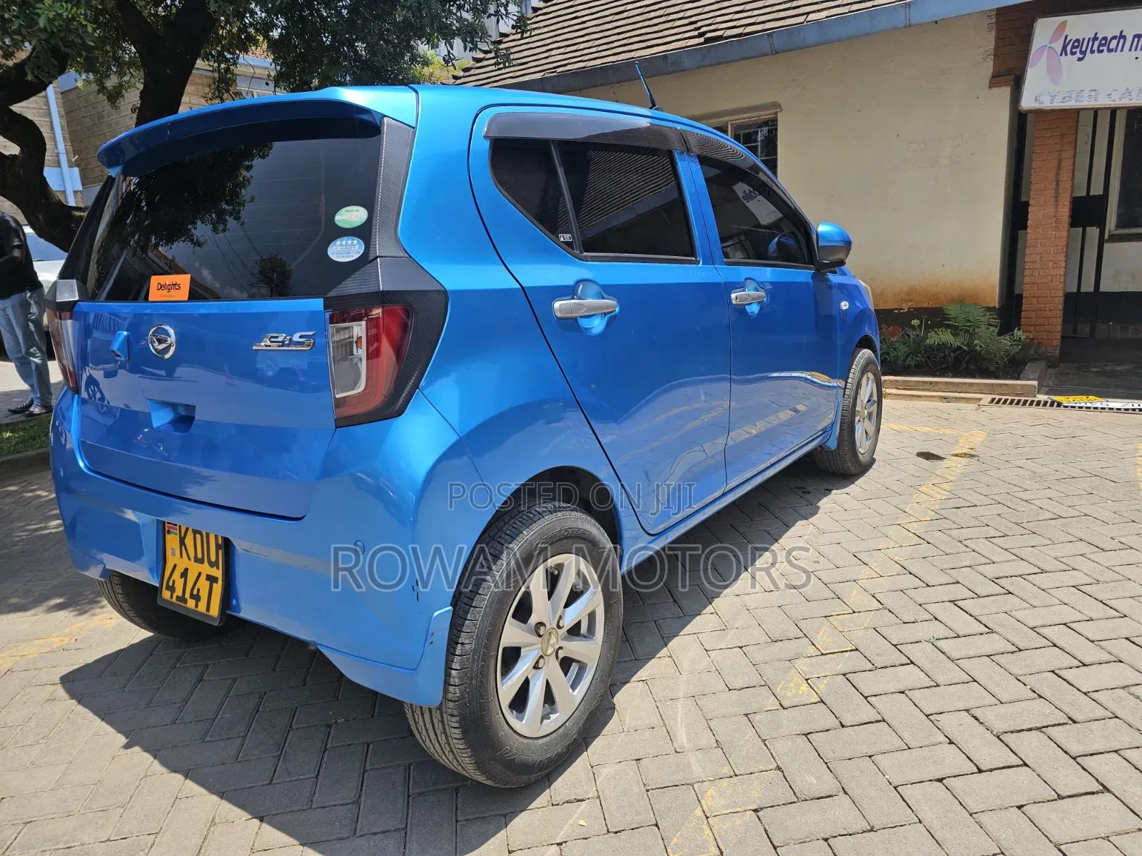 Daihatsu Mira 2018 Blue