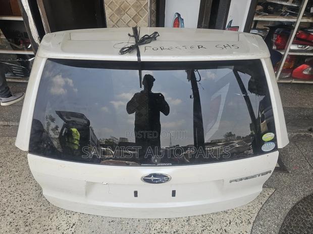 Subaru Forester SH5 2009 Boot / Tailgate
