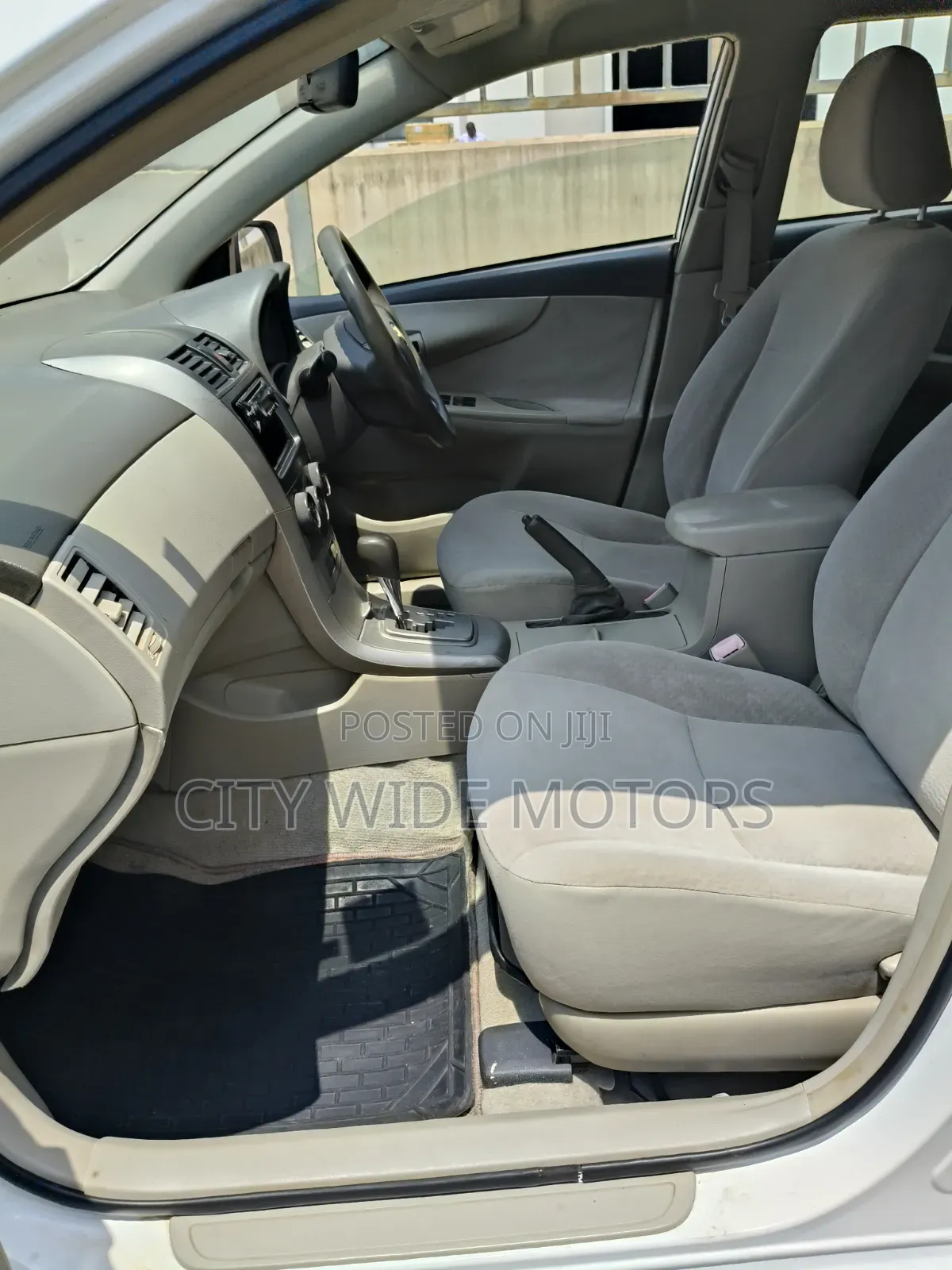 Toyota Axio 2009 White