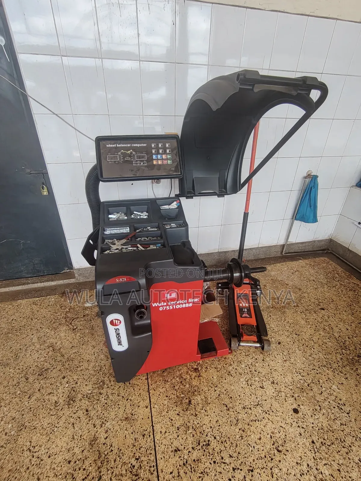 Rim/Tyre Optimization Heavy Duty Wheel Balancer S828 Machine Sunshine