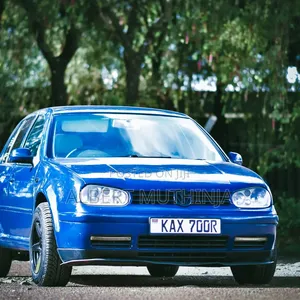 Volkswagen Golf GTI 2000 Blue