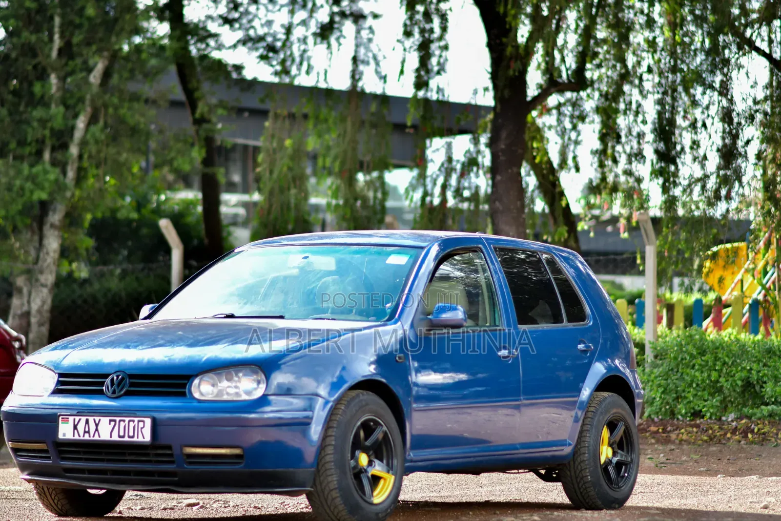 Volkswagen Golf GTI 2000 Blue