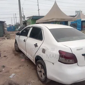 Toyota Belta 2007 White