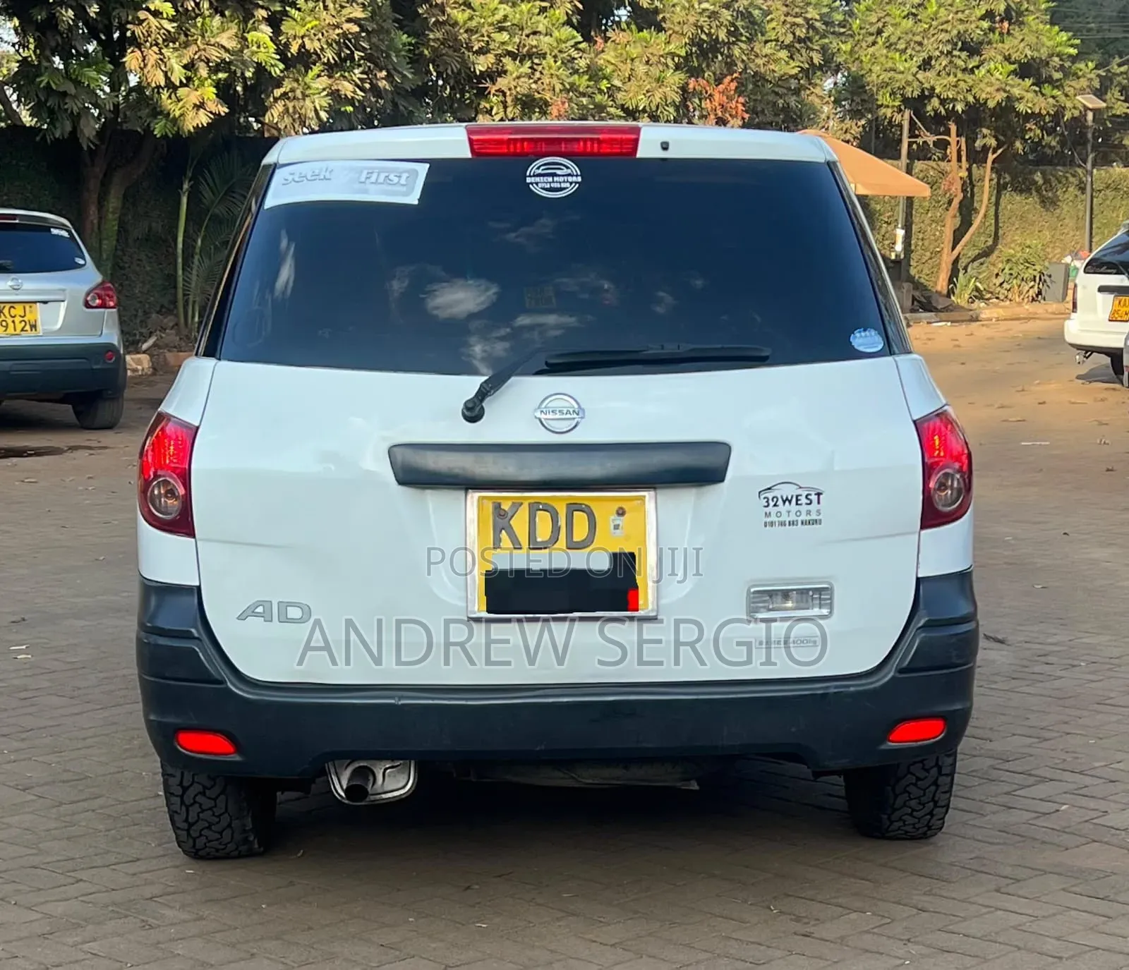 Nissan Advan 2015 White