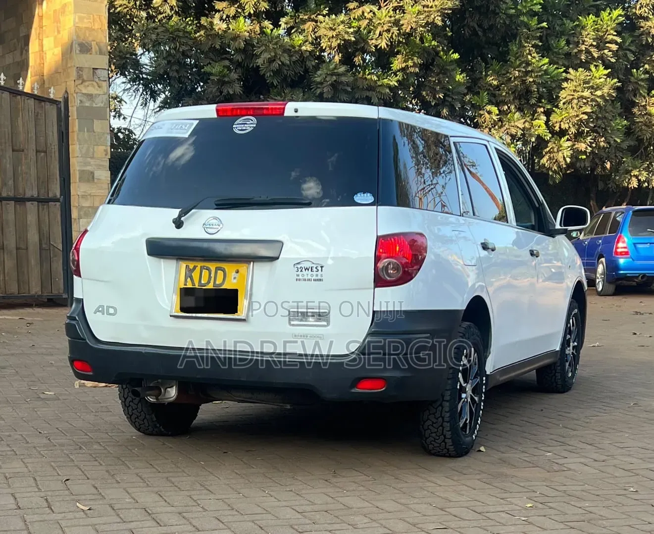 Nissan Advan 2015 White