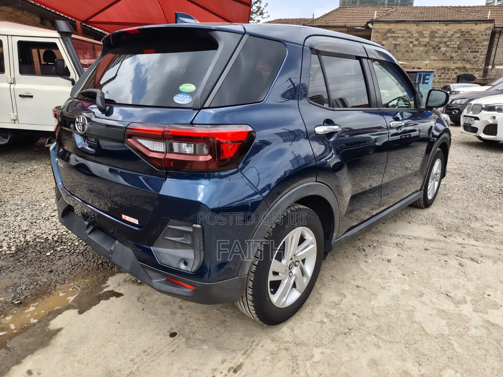 Toyota Raize 1.0 AWD 2019 Blue