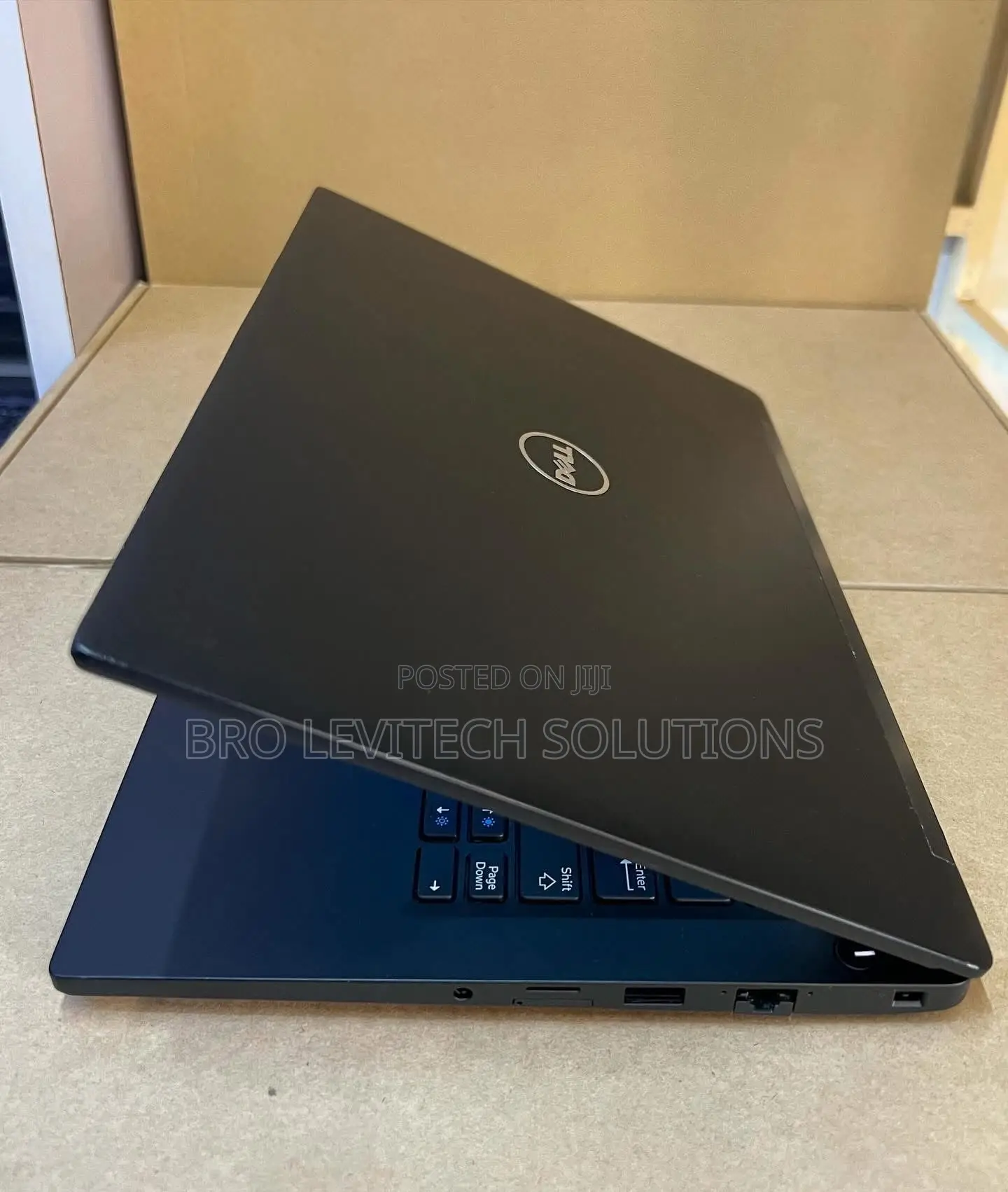 Laptop Dell Latitude 7390 8GB Intel Core i7 SSD 256GB